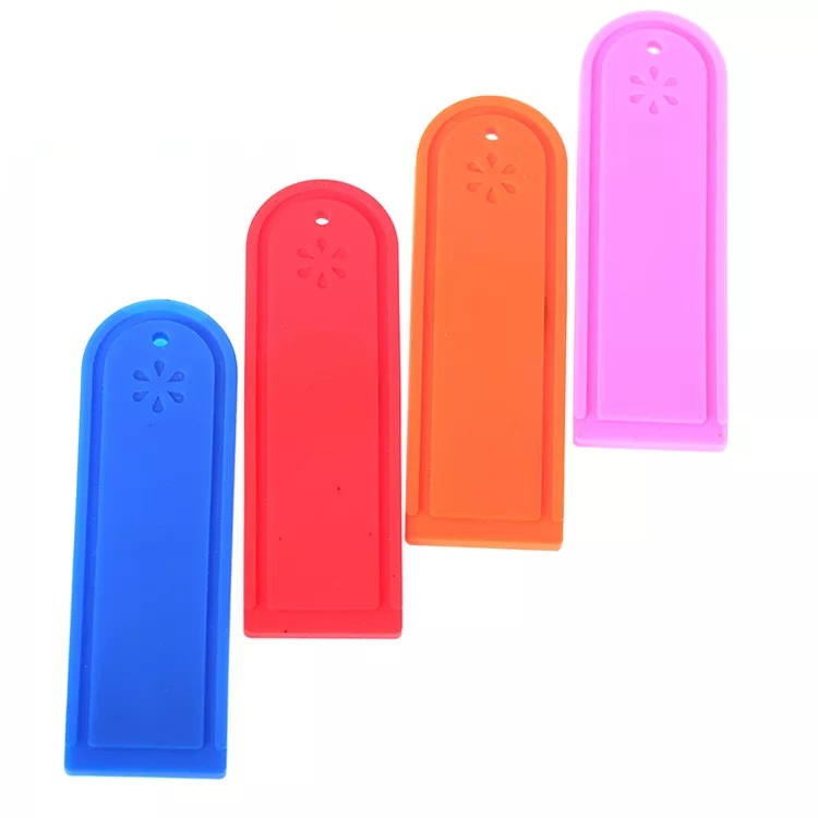 RFID  ISO 18000-6C UHF 860-960mhz waterproof Silicone  Laundry Tag
